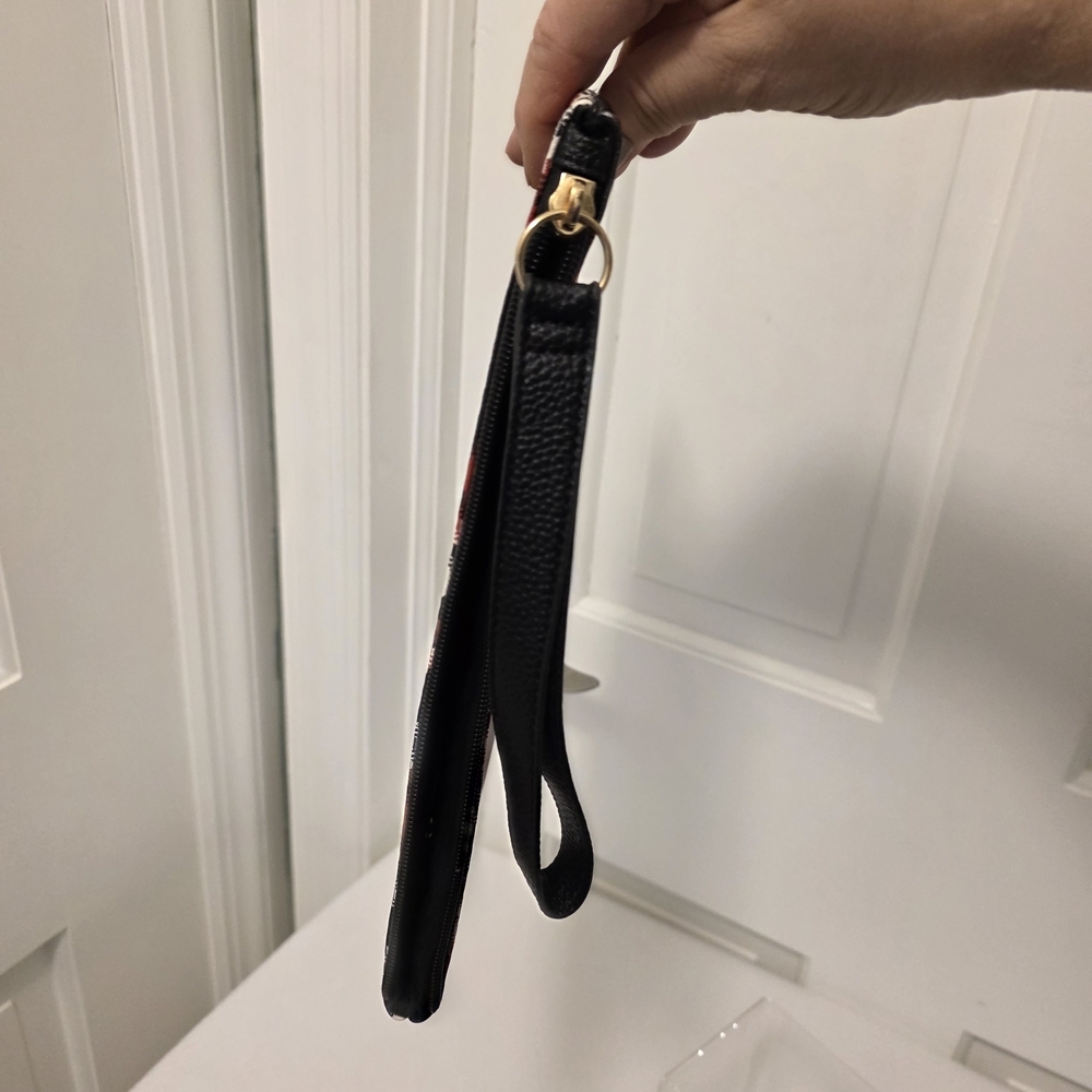 Black, Red, & White Large Wristlet Zip Close - Picture 8 of 9